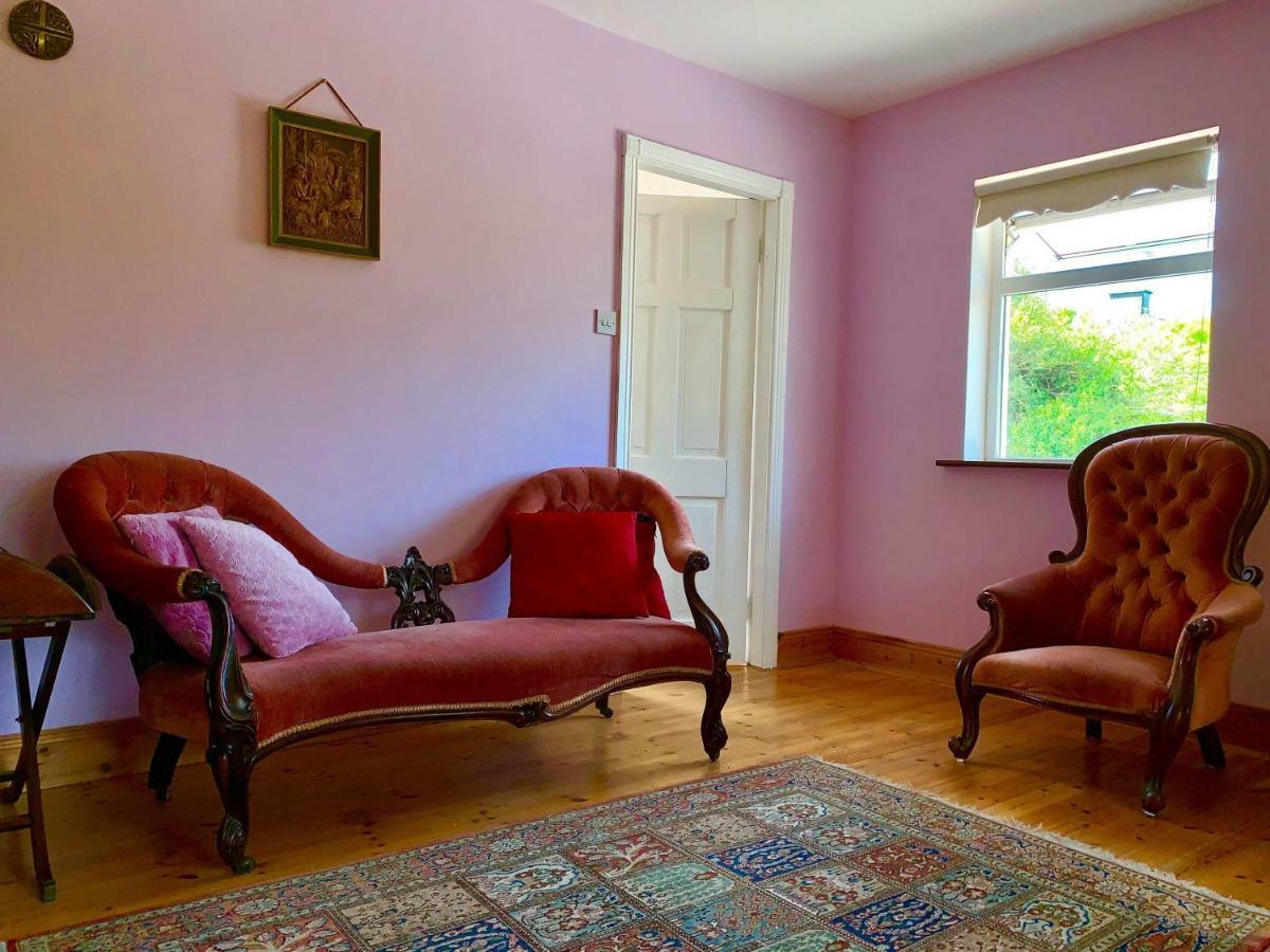 Victoria's House
